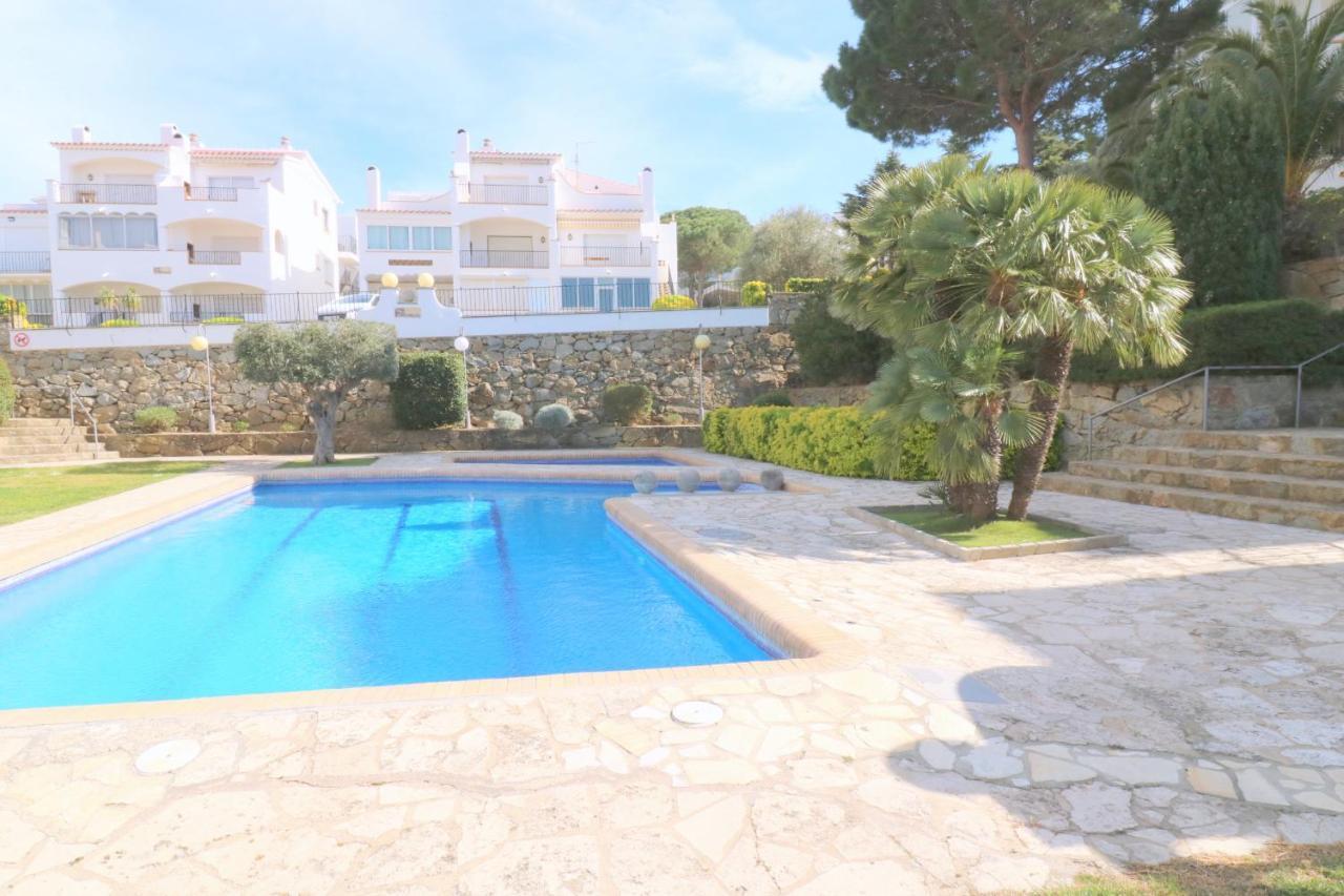 Jardins III B 2 - Piso Con Vista Al Mar Y Piscina Apartment Росес Екстериор снимка