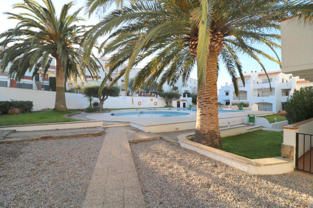 Jardins III B 2 - Piso Con Vista Al Mar Y Piscina Apartment Росес Екстериор снимка